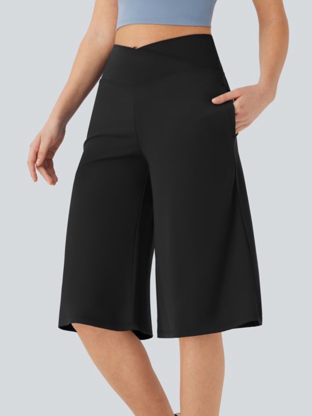 Halara Softlyzero™ Crossover Capri Trousers
